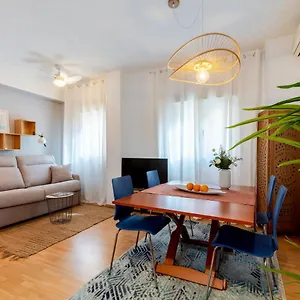 Apartment Bonito Callejon En La Juderia By Thegoodtourist Spain