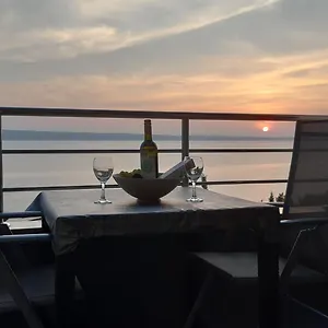 Inga's Apartmán Starigrad Paklenica